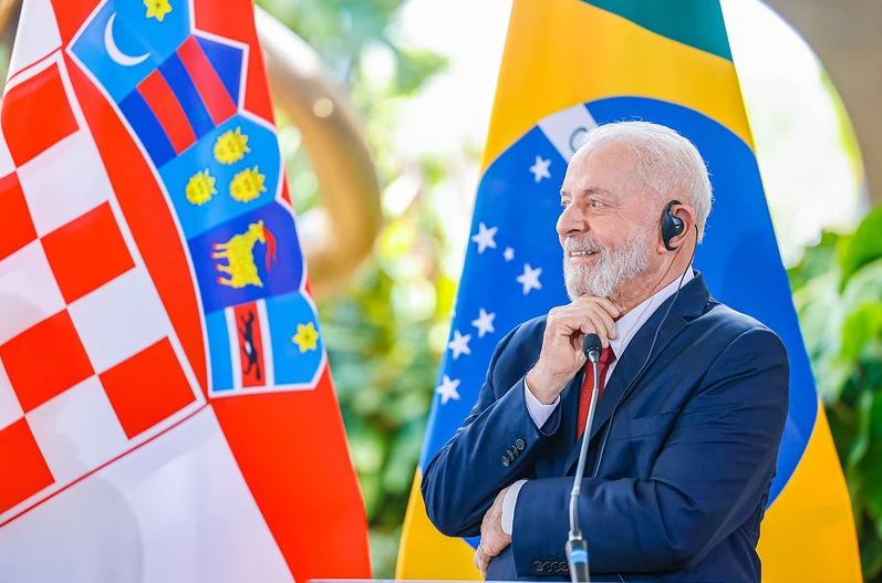 Lula fala em “falecimento” ao comentar morte de brasileiro pelo Hamas