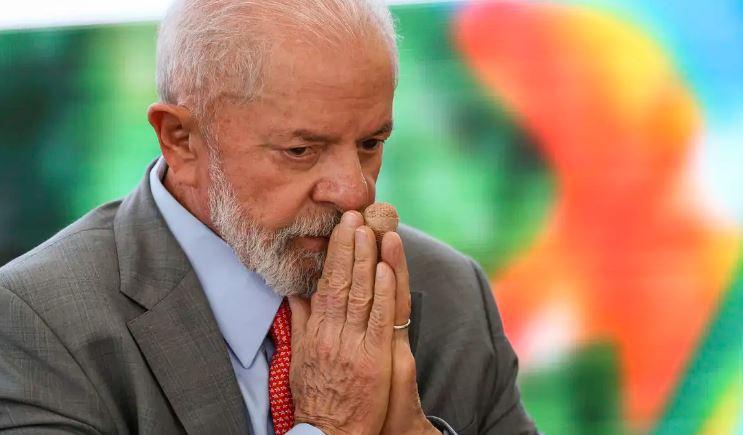 30 ex-presidentes pedem que Lula defenda a democracia e condene ditadura de Maduro na Venezuela