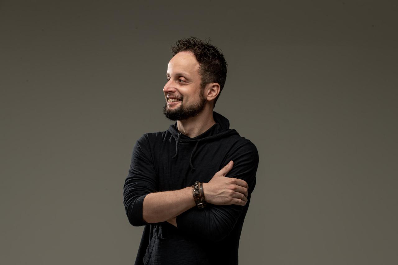 Edu Lucassi lança o single 