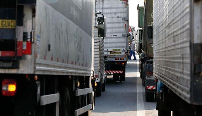 Empresa de transportes que teve contas bloqueadas por Moraes entra em recuperação judicial