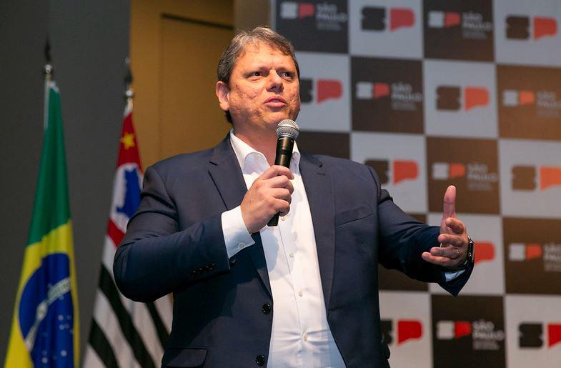 Tarcísio quer investigação rigorosa sobre pedidos informais de relatórios por gabinete de Moraes