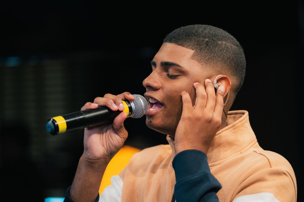 Emanoel Vitor lança 