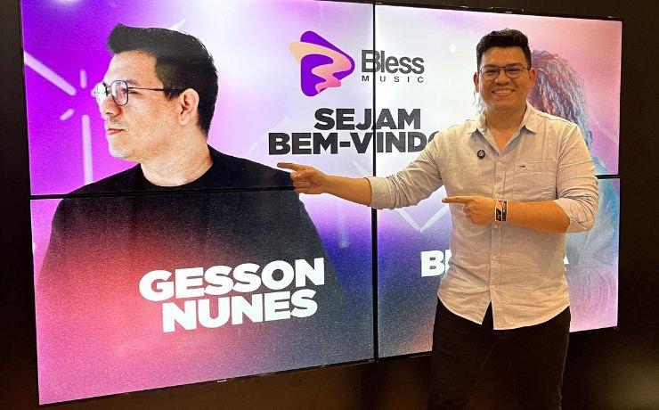 Gesson Nunes, criador do Gospelmente, fecha contrato com a Bless Music durante a ExpoCristã 2024