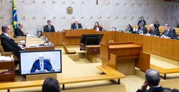 STF promove censura e tem problema com democracia liberal, critica Estadão