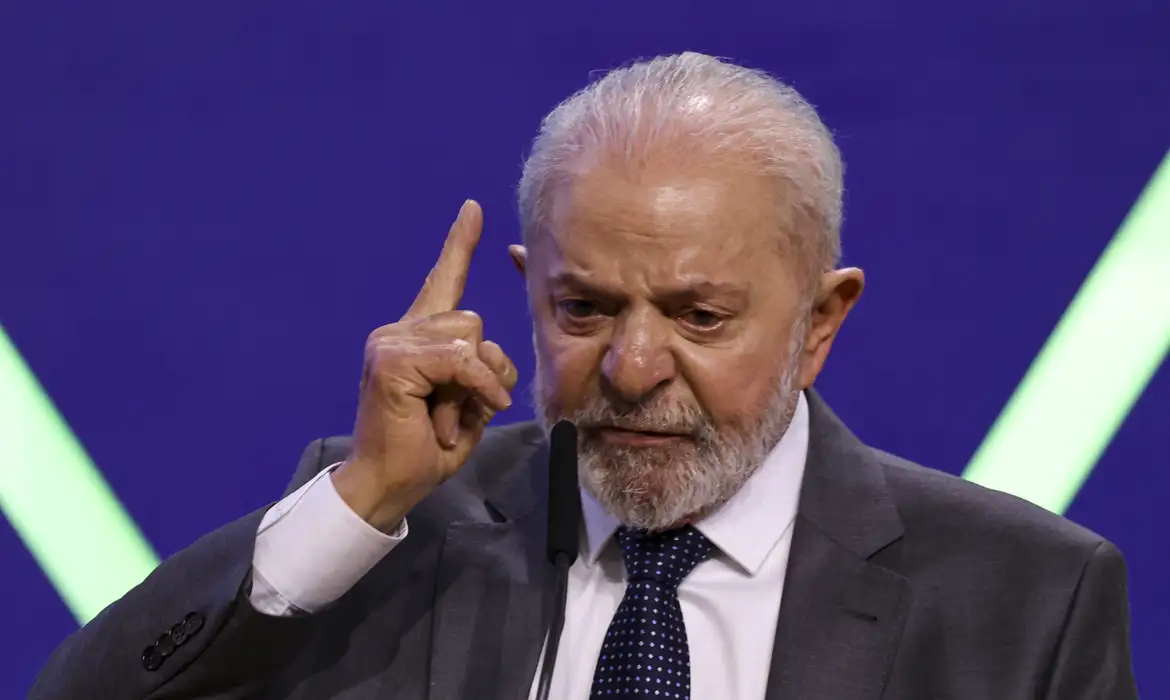Lula diz que 'ninguém foi mais de esquerda do que Jesus Cristo'