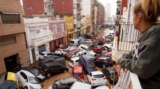 Tempestades deixam mais de 150 mortos na Espanha