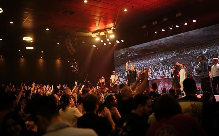 Com grande público, Fernandinho realiza a primeira Conferência Faz Chover e já anuncia a sua segunda edição