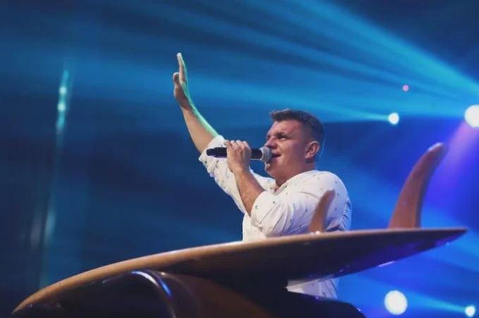 Morre apóstolo Rina, fundador da igreja Bola de Neve, em acidente de moto