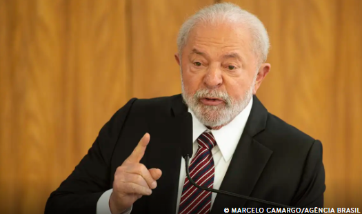 Lula retirou dreno e está sob cuidados 'intensivos'