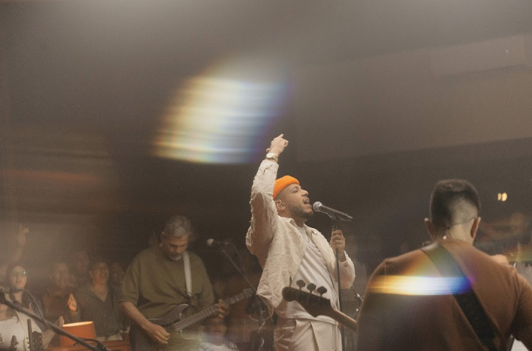 Flávio Vitor Jr. Apresenta 