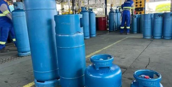 Manobra do governo Lula ameaça pagamento do Auxílio Gás