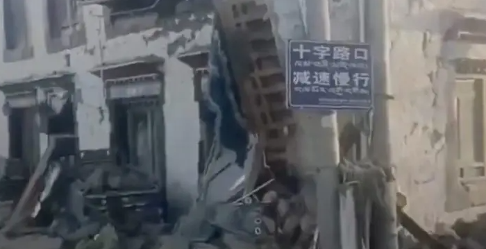 Terremoto no Tibete deixa mais de 50 mortos e 60 feridos