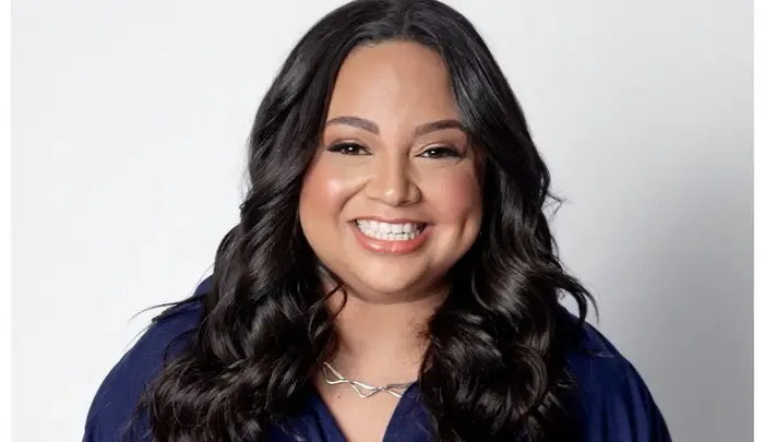 Rayssa Barros lança seu primeiro álbum pela Save Music - Rasga os Céus.