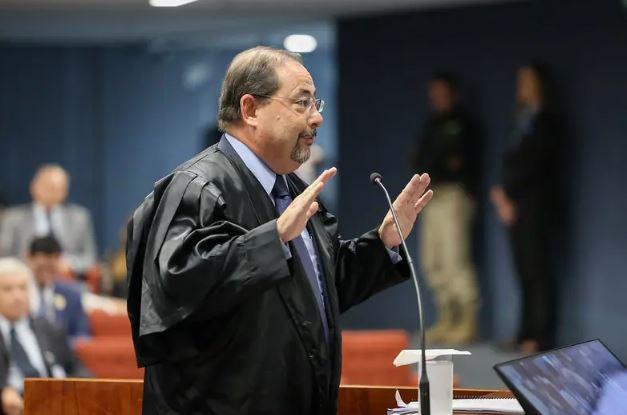 Defesa nega relação de Bolsonaro com 8/1 e pede nulidade da delação de Cid