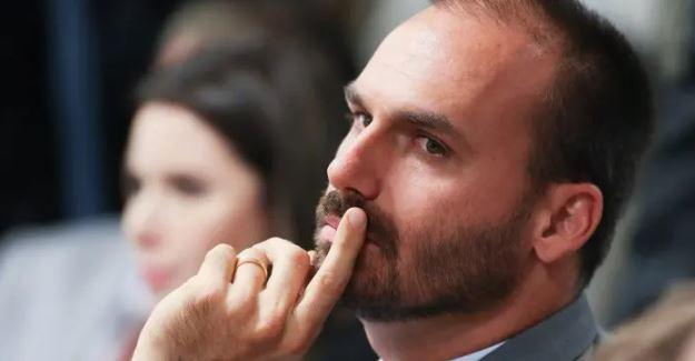 Eduardo Bolsonaro anuncia licença do mandato e mudança para os EUA