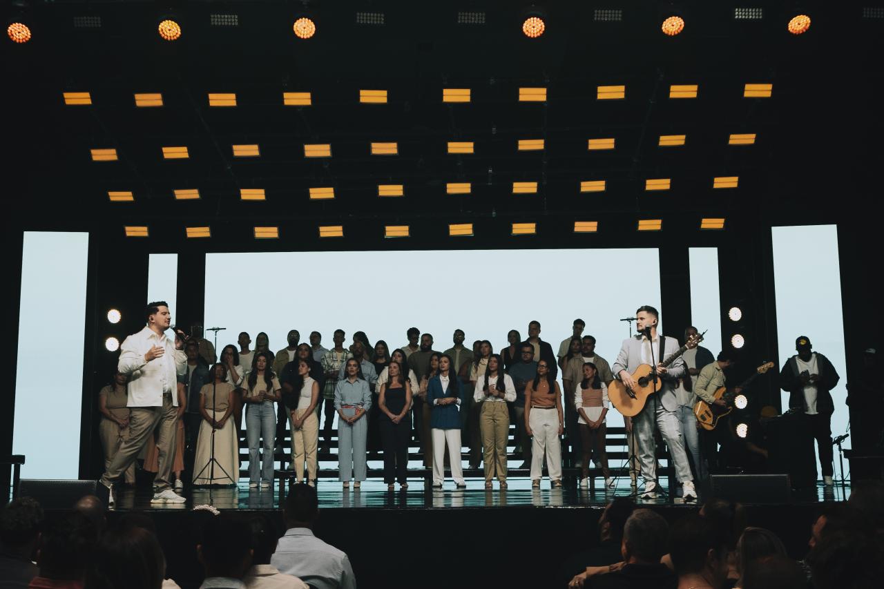 André e Felipe lançam “O Céu Está Dizendo”, canção inédita do projeto “Som da Igreja”