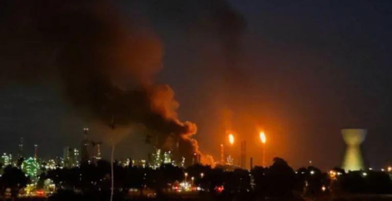 7º dia de conflito: Irã bombardeia hospital e alvos civis em Israel