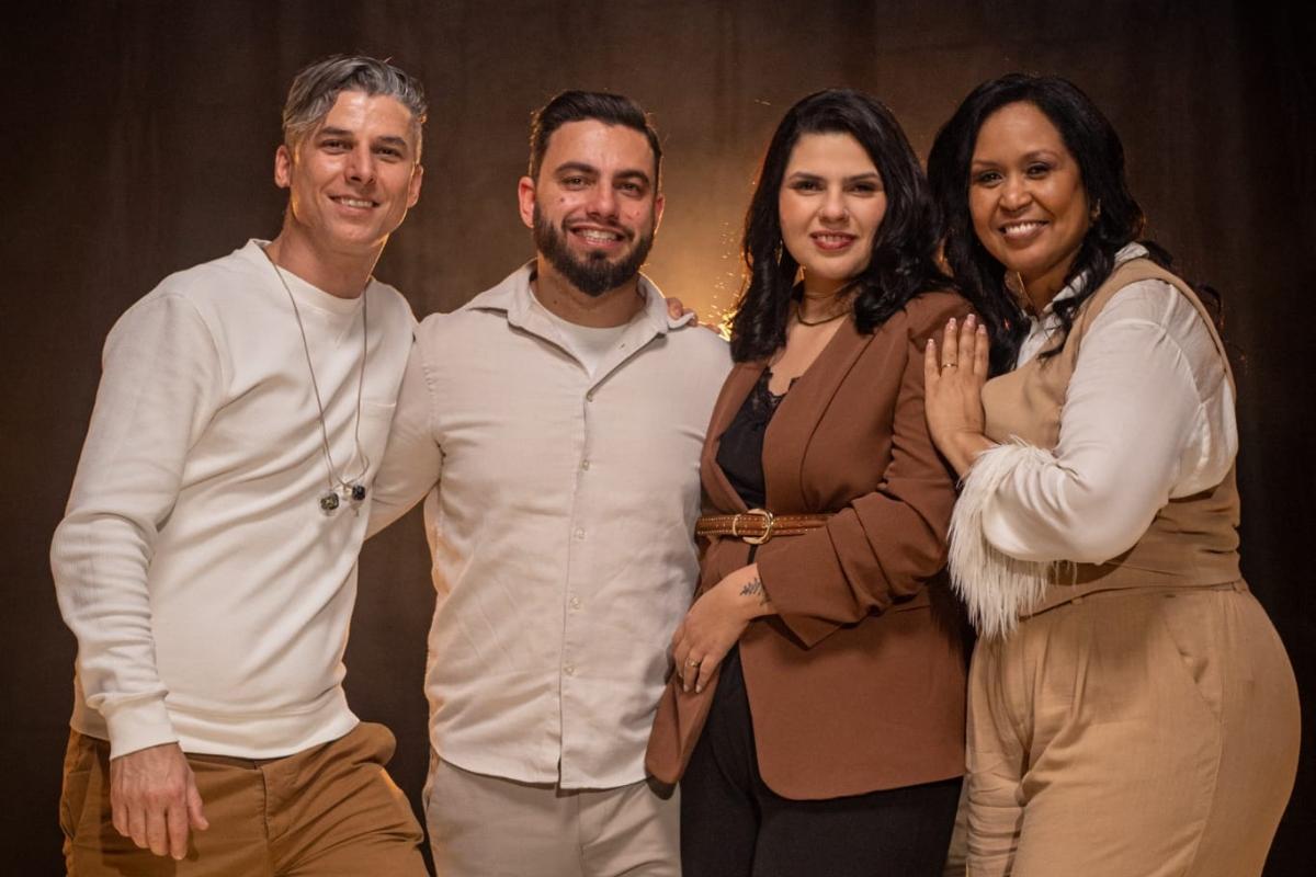 Bruna Costa, cantora mineira curada de tuberculose, lança seu primeiro single na Europa: “Novos Céus Nova Terra” feat. Sara Alverca