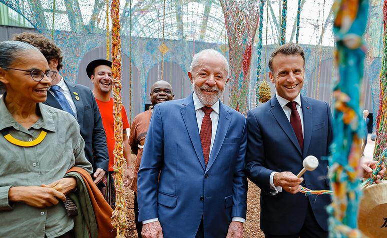 Viagens de Lula ao exterior já superam R$ 50 milhões em gastos