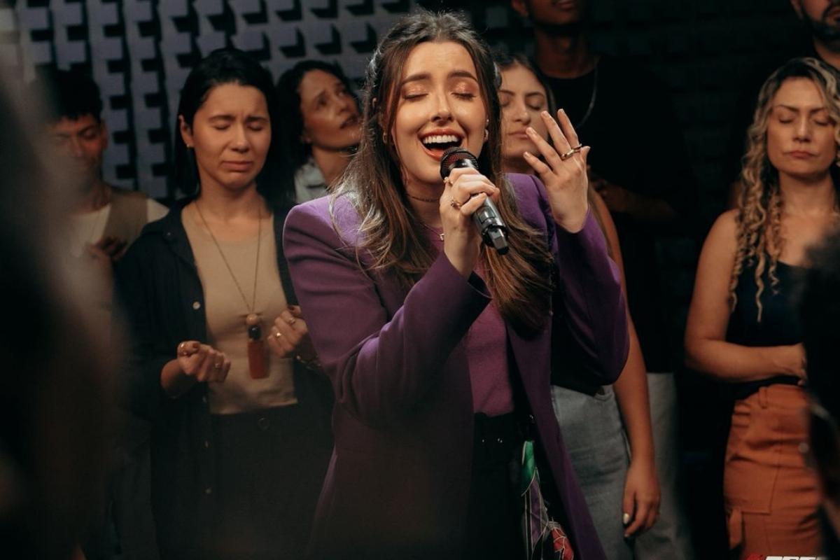 “Mestre”, canção autoral de Esther Marcos, terceira do EP “Milagres”