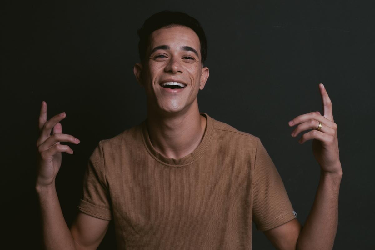 Ricarlo Rocha, com mais de 4 milhões de visualizações no YouTube e mais de 92 mil inscritos, conquista um público fiel e cada vez maior!