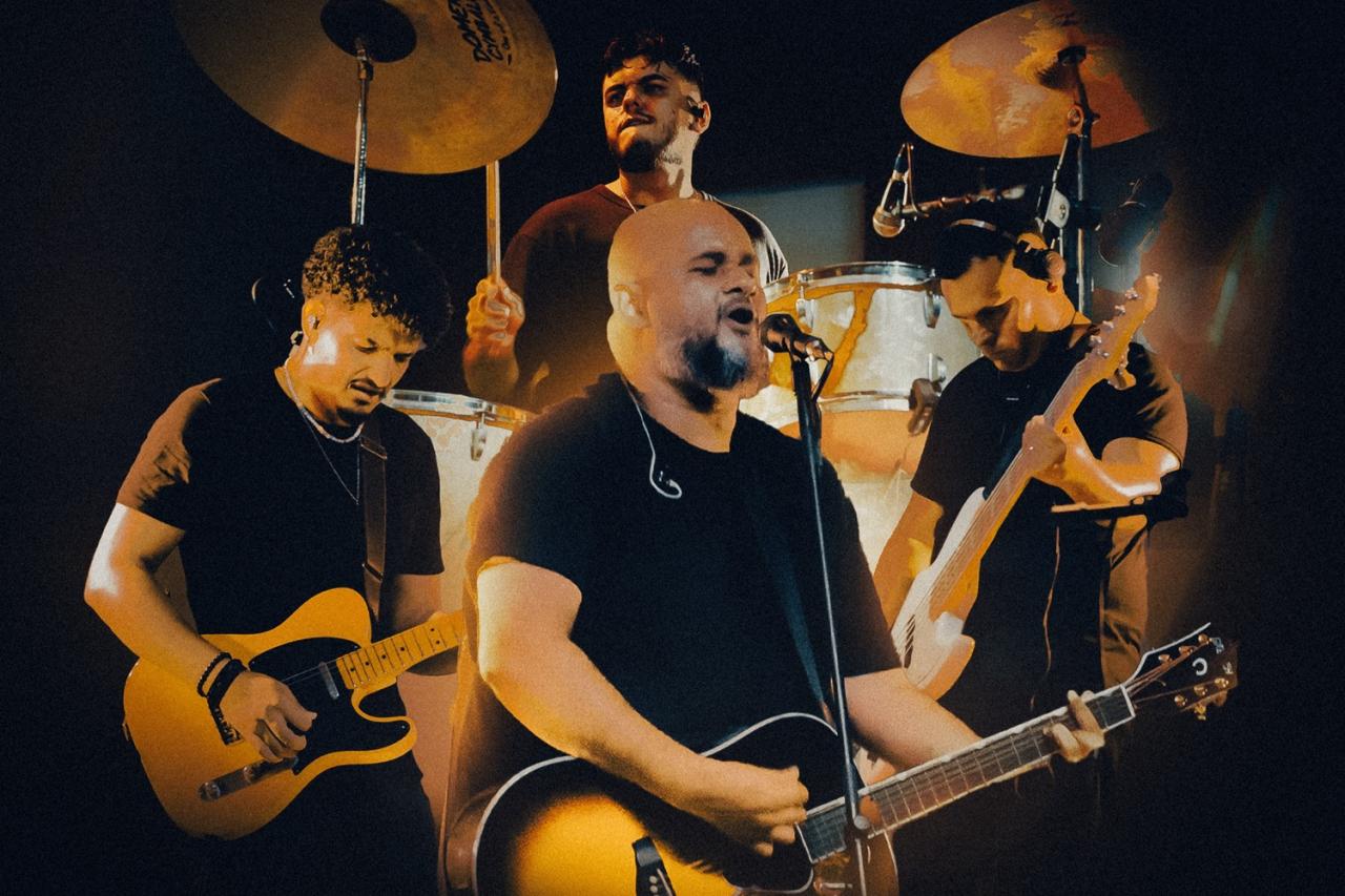 Ao Rei lança o single “Te Desejamos” visando adoração autoral e congregacional no Brasil