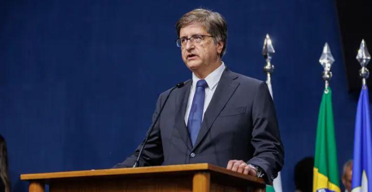 Às vésperas do julgamento de Bolsonaro, Lula reconduz Gonet ao cargo de PGR