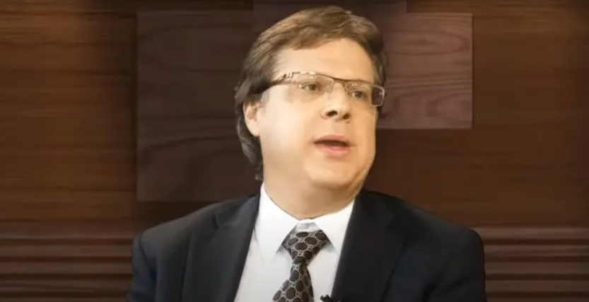 Juiz que auxiliou Moraes no STF desabafa em áudio: 'Não aguento mais'