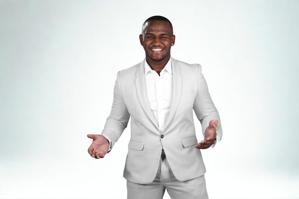 VJota, o jovem cantor e compositor que conquista o público com seu dom e talento únicos