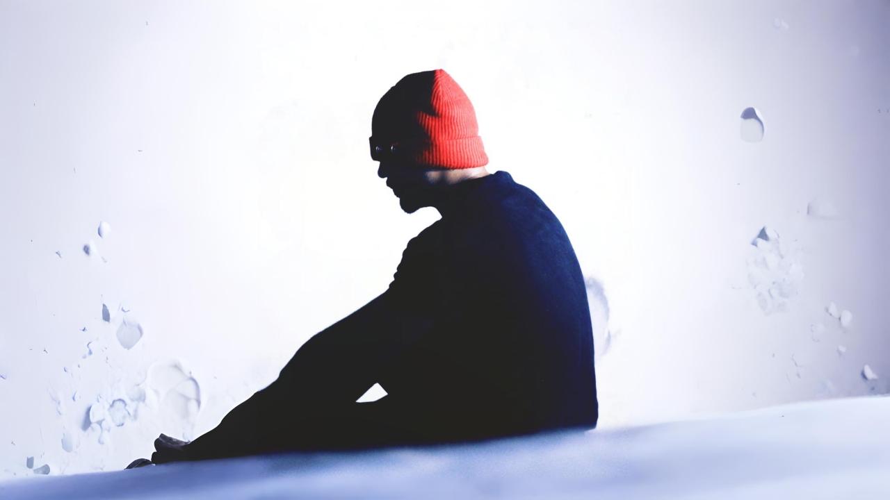 CHéL lança “Coração de Vidro”, terceira faixa de sua trilogia musical