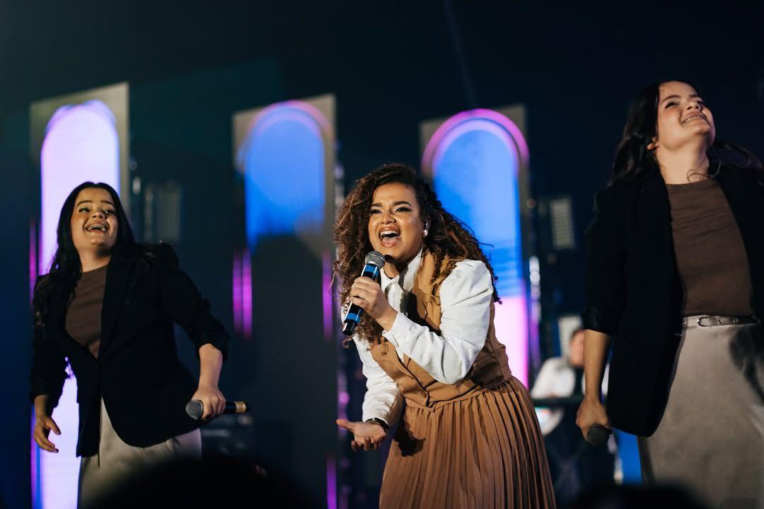 Joyce Queiroz faz turnê de divulgação na Expo Cristã 2025