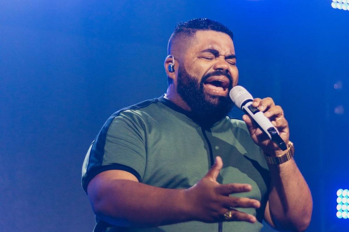 Pastor Felipe Silva lança a melódica canção “Criei Raiz”