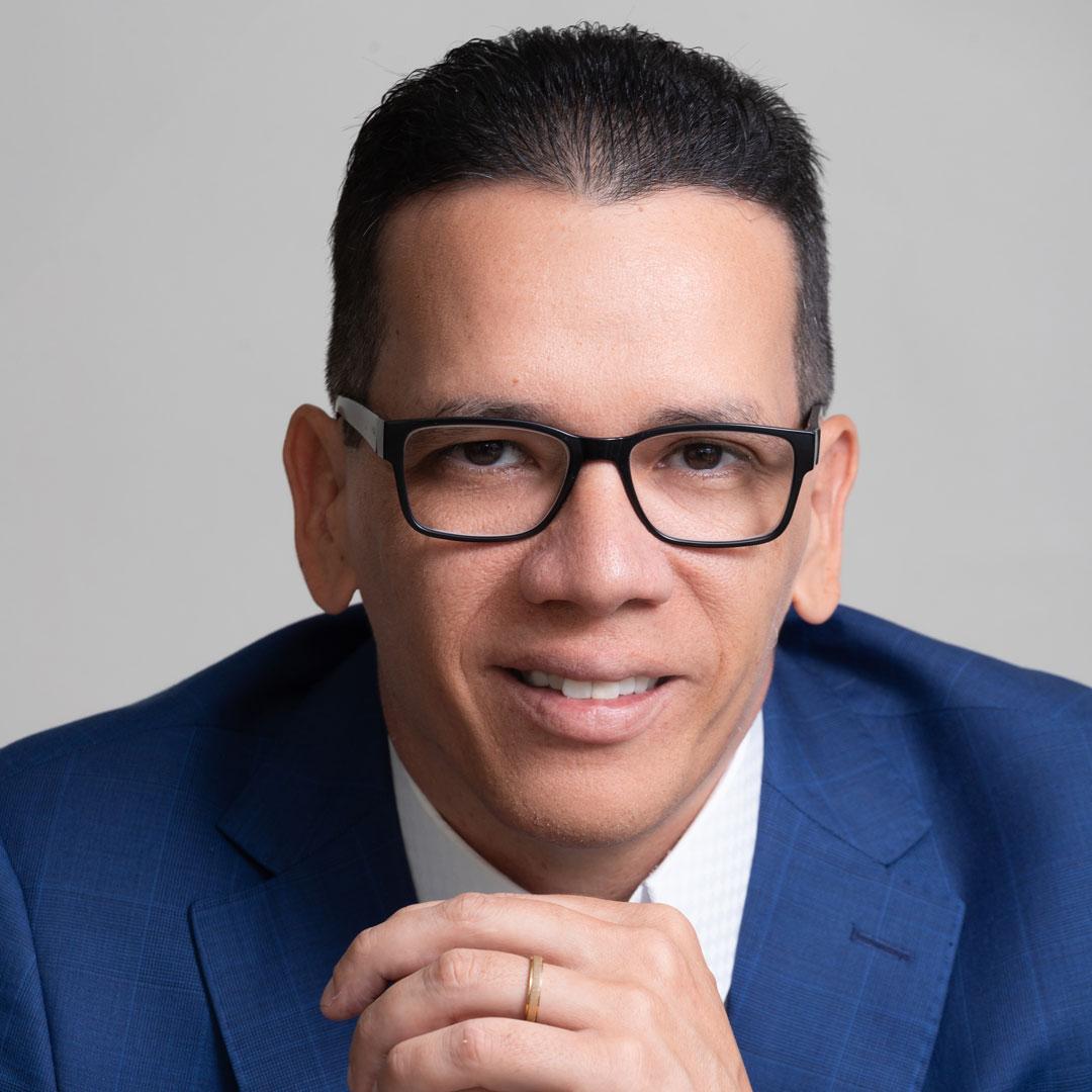 Pastor Luciano se destaca nas Redes Sociais ao usar a internet para cumprir o Ide de Jesus