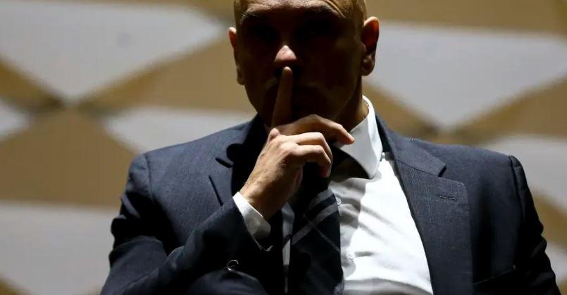 Moraes fixa inelegibilidade de Bolsonaro por mais 35 anos e veto vai até 2060