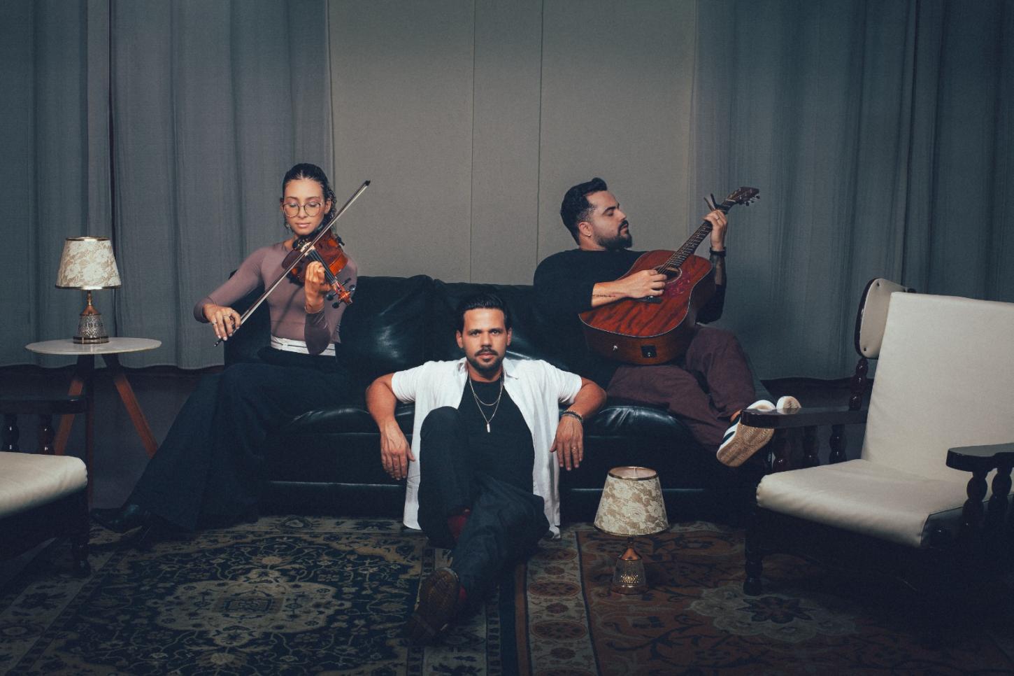 Filipe Marques lança “Digno: Lado B”, álbum acústico que convida a uma adoração mais íntima e profunda