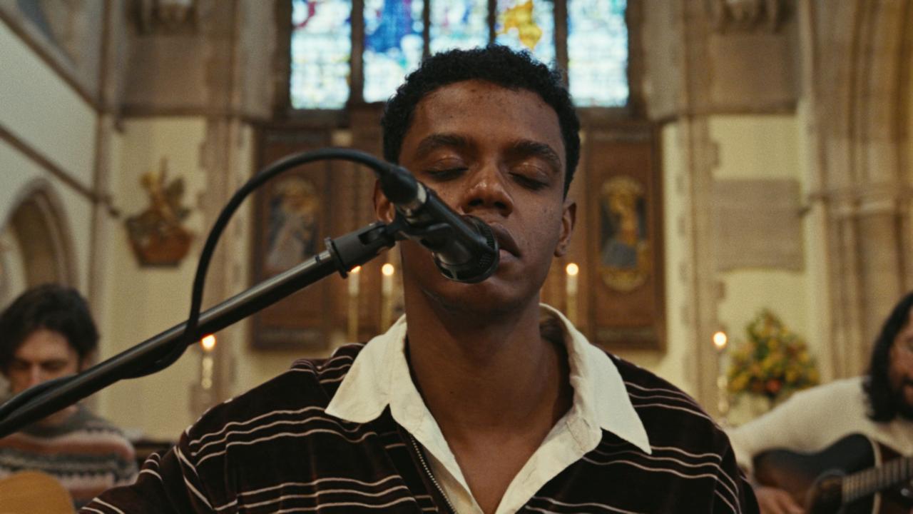 José Jr. aposta no fado em novo projeto gravado em em igreja histórica de Londres