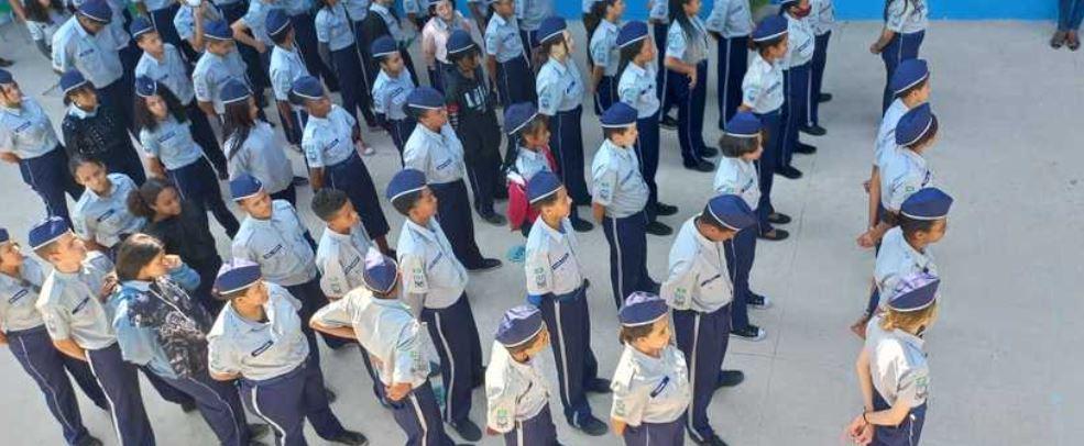 Zanin suspende julgamento sobre escolas cívico-militares em SP