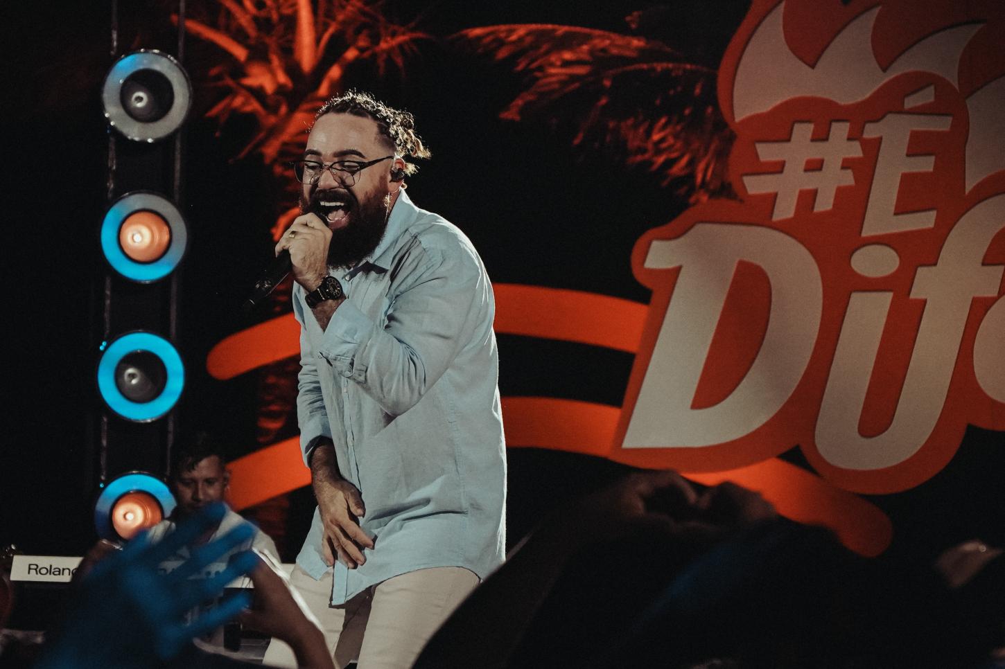 “Pra que tanta pressa?”: Jhonny Salvação transforma ansiedade em reflexão no single “Melhor Fase”