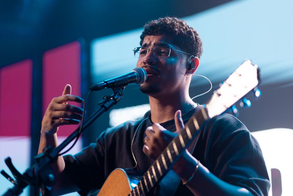 Igor Roque lança o álbum 